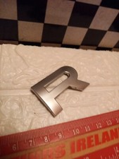 USED 3D "R” Letter Badge Range Rover - Matte Silver