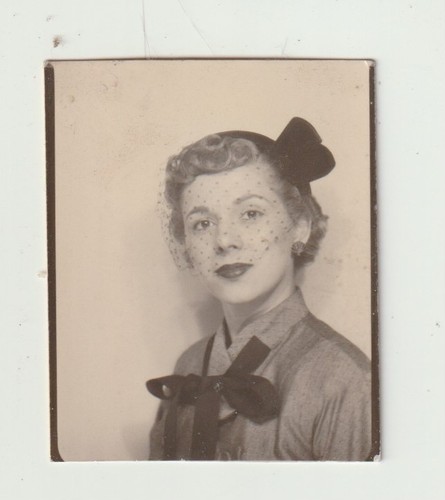 Vintage photo booth pretty - -,