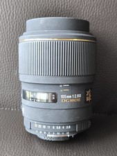 Sigma 105mm f/2.8 D EX DG