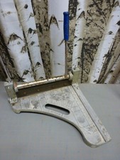 CRAIN CUTTER Co Vinyl Tile