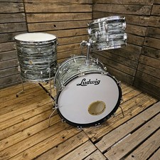 Ludwig Classic Maple Drum Kit