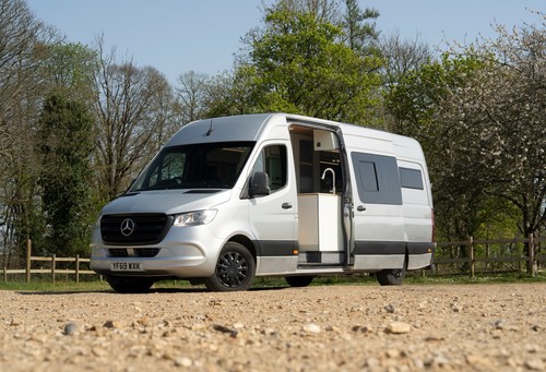 Mercedes sprinter off grid - mercedes,