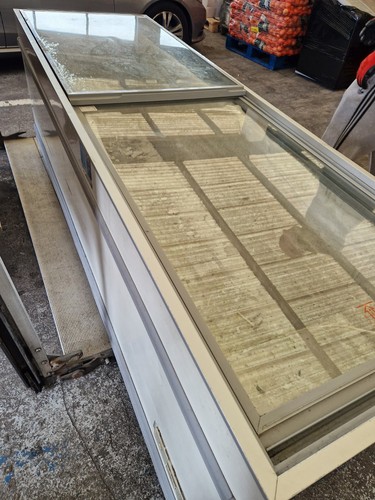 Aht commercial chest freezer - aht,