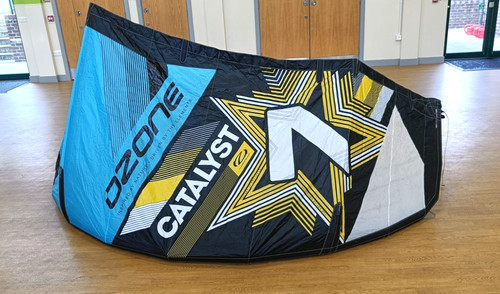 Ozone catalyst kitesurfing - catalyst, 7m