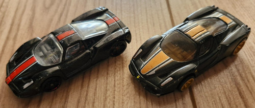Very rare hot wheels - very, ferrari