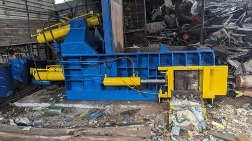 Used metal baler - 250, tons