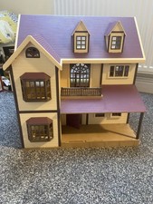 Sylvanian Families - House On