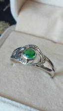 Vintage 1970-s Scottish Thistle Emerald 925 Silver Ring in Box UK S.75, US 9 1/2