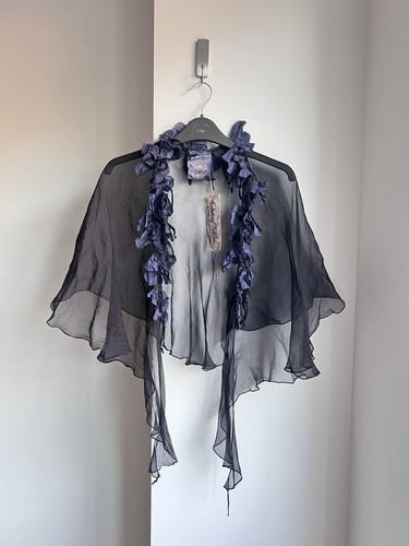 Out xile bnwt navy - out,