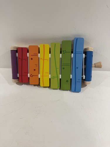 Adore wooden tune tapping - wooden,