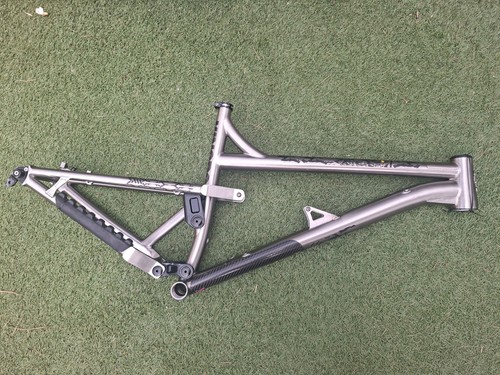 Kingdom hex titanium - hex, full