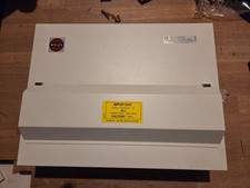 Wylex NM Range Metal Clad 14 way Consumer Unit with 100A Main Switch, Bus Bar
