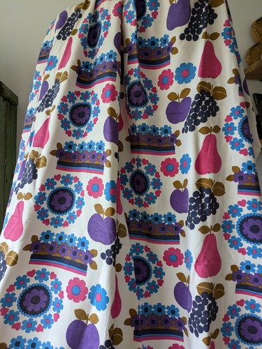 Cotton fabric metres - 2.57,