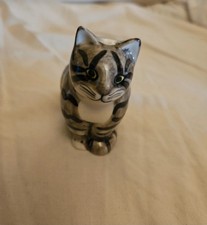 Quail Ceramic Pottery Cat