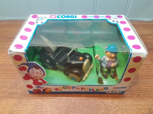 Vintage 2001 corgi - corgi, in