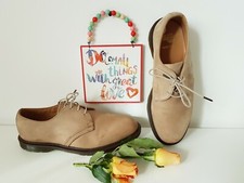 Dr Martens 1461 3 eye England brown cream color oxford shoes UK 7 EU 41 US 9