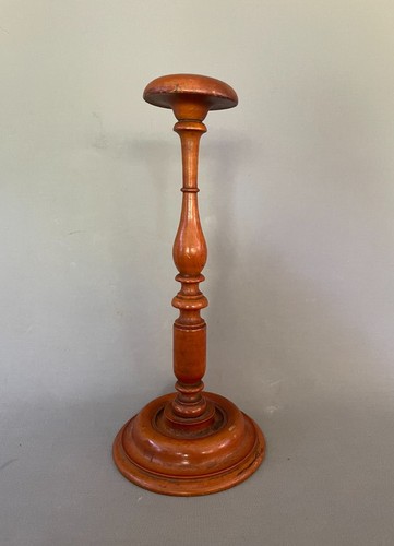 Antique wooden hat - , flea