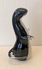 WEDGWOOD BLACK & WHITE GLASS OTTER PAPERWEIGHT