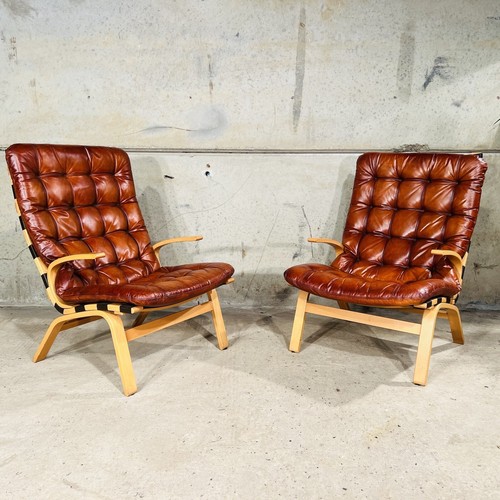 Wide back vintage 70s danish - vintage,