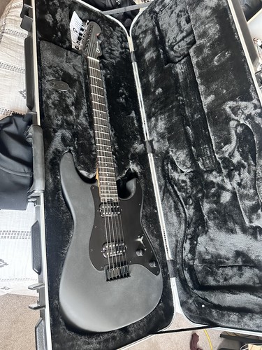 Charvel pro mod - charvel,