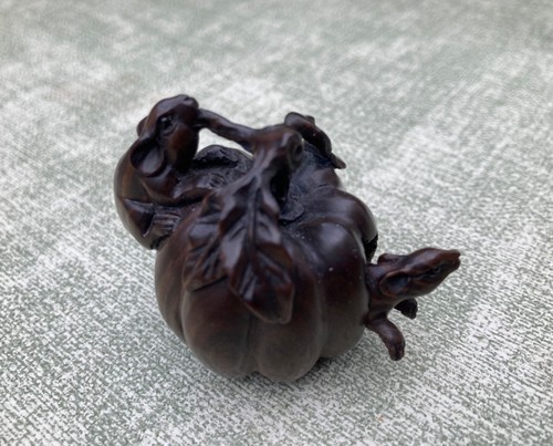 Netsuke mice a - mice, pumkin