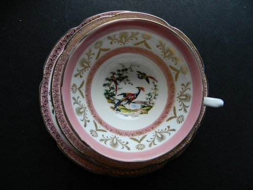 Pair pink royal - of,
