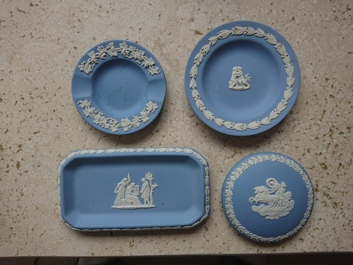 Vintage wedgwood jasperware - wedgwood,