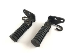 Yamaha XVS 650 Drag Star VM02 [1998] - Soziusfußrasten links und rechts