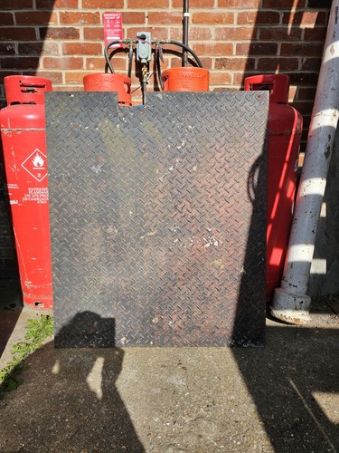 Durbar s235 steel checker - durbar,