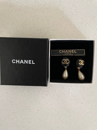 Chanel pearl drop earrings - drop,