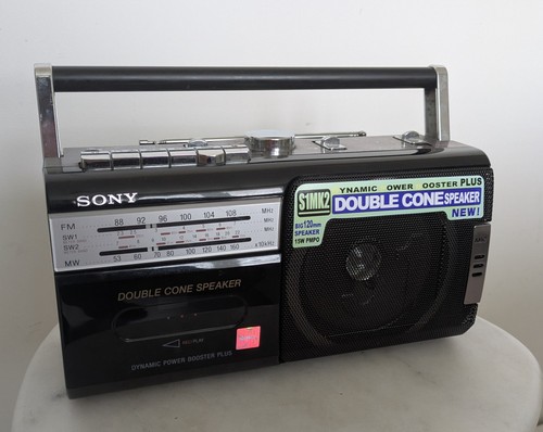 Vintage sony cfm s1mk2 radio - vintage,
