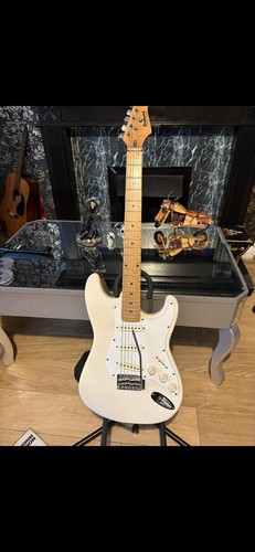 Rockwood hohner electric - rockwood, by
