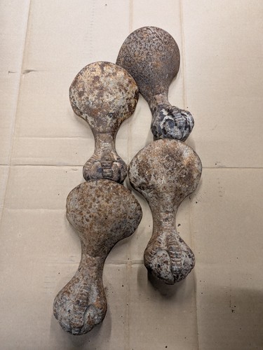 Set cast iron - of,