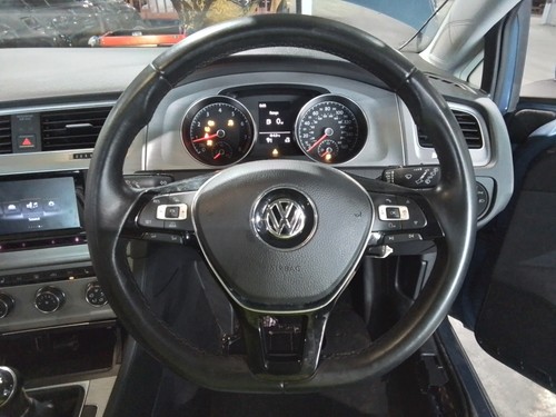 Steering wheel volkswagen golf - volkswagen,