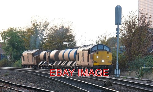Photo class loco no - 37,