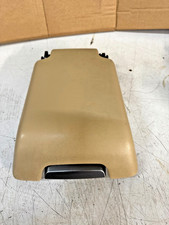 Discovery 3/4, Sport L320 Cubby Box Lid Centre Console Cream LR044044 (damaged)