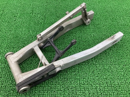 Used yamaha fzr250 swingarm - fzr250,