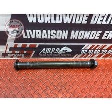 Axe de roue arriere Yamaha FZ6