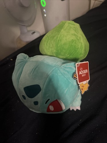 Large pokémon bulbasaur plush - large,