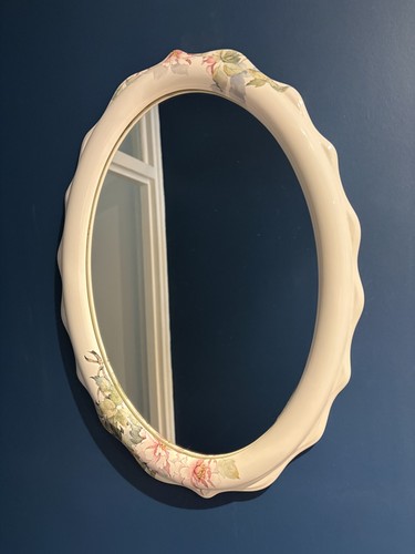 Vintage hadida bathroom wall - vintage,