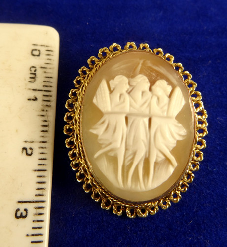 Vintage goldtone 3cm shell - vintage,