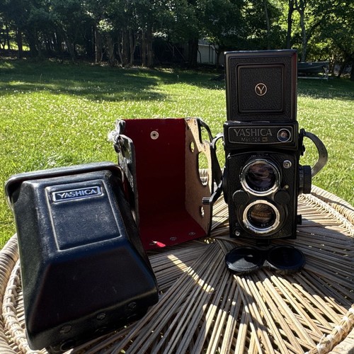 Vintage yashica mat - mat-124g, black