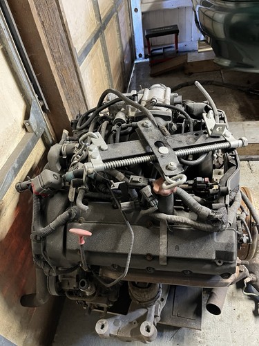 Jaguar type v8 engine - 4.0l,