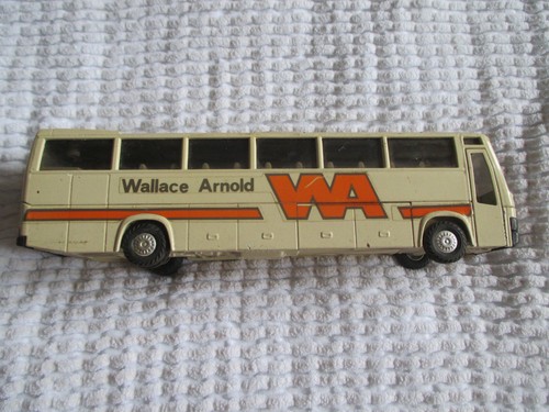 Wallace arnold volvo coach - volvo,