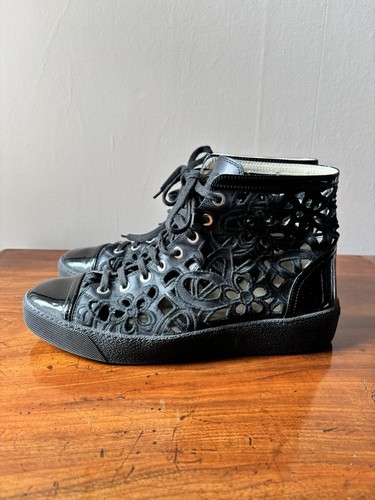 Rare chanel shoes - rare, top