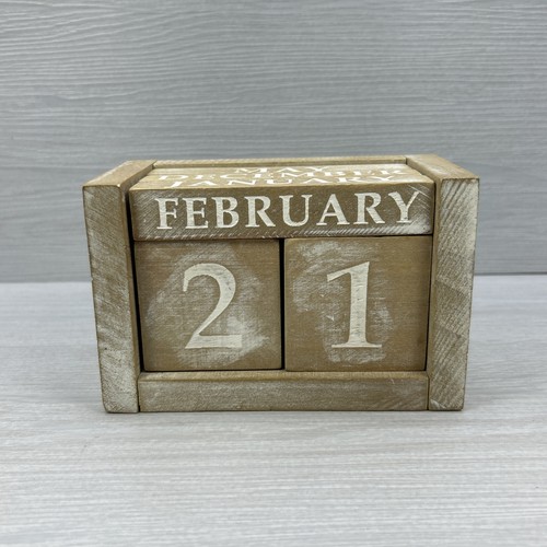 Wood block calendar desk top - wood,