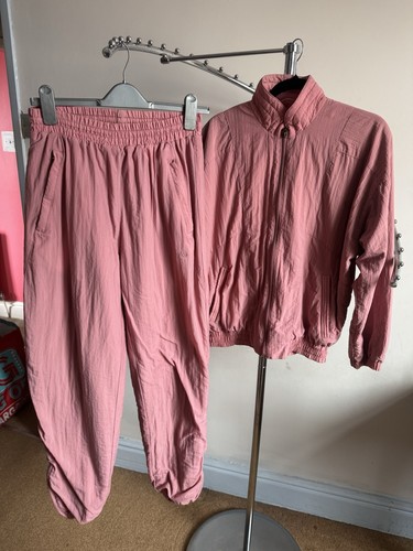 Vintage light pink fred perry - fred,