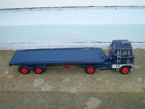 Corgi toys ford truck - corgi,