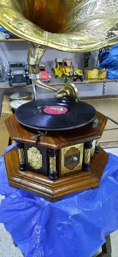 Antique gramophone working - antique,