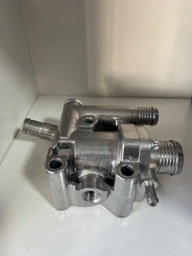New thermostat housing cap - new,